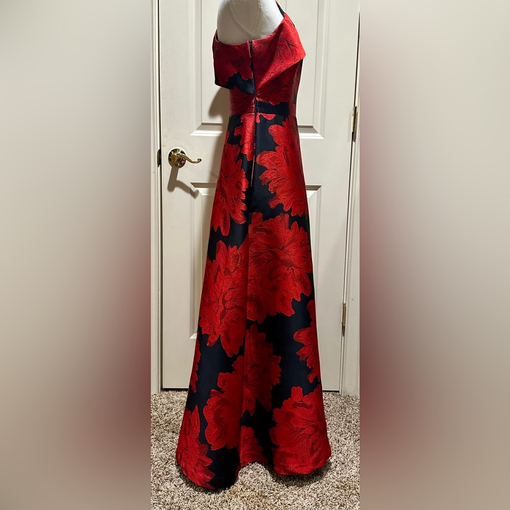 Adrianna Papell Red and Black One-Shoulder Floral Evening Dress w/POCKETS! - Picture 7 of 10